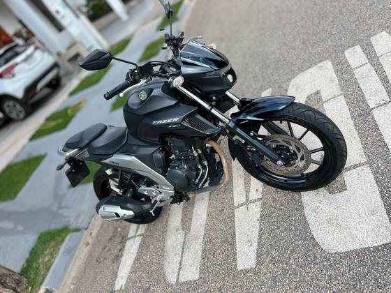 YAMAHA FZ25 FAZER ABS YAMAHA FZ25 FAZER ABS